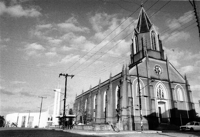 150 Anos Antiga Igreja Matriz de São Miguel de Dois Irmãos Espaço Cultural Antiga Matriz | Espaço cultural da Antiga Matriz - Dois Irmãos/RS